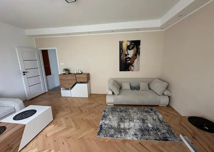 Pilsudskiego Apartment